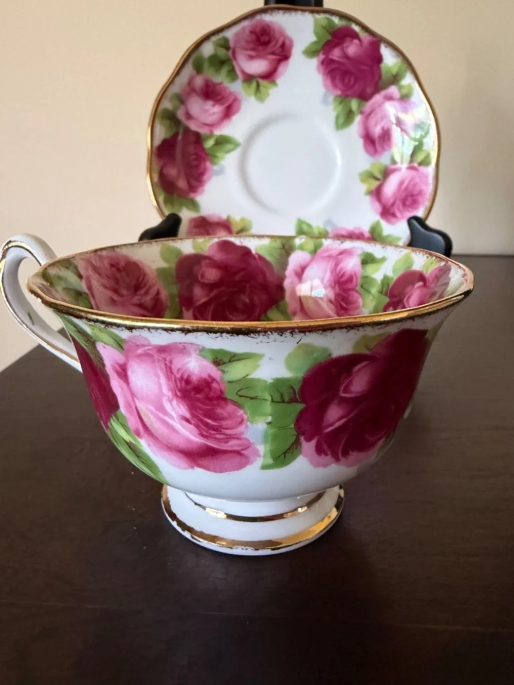 Royal Albert this vintage